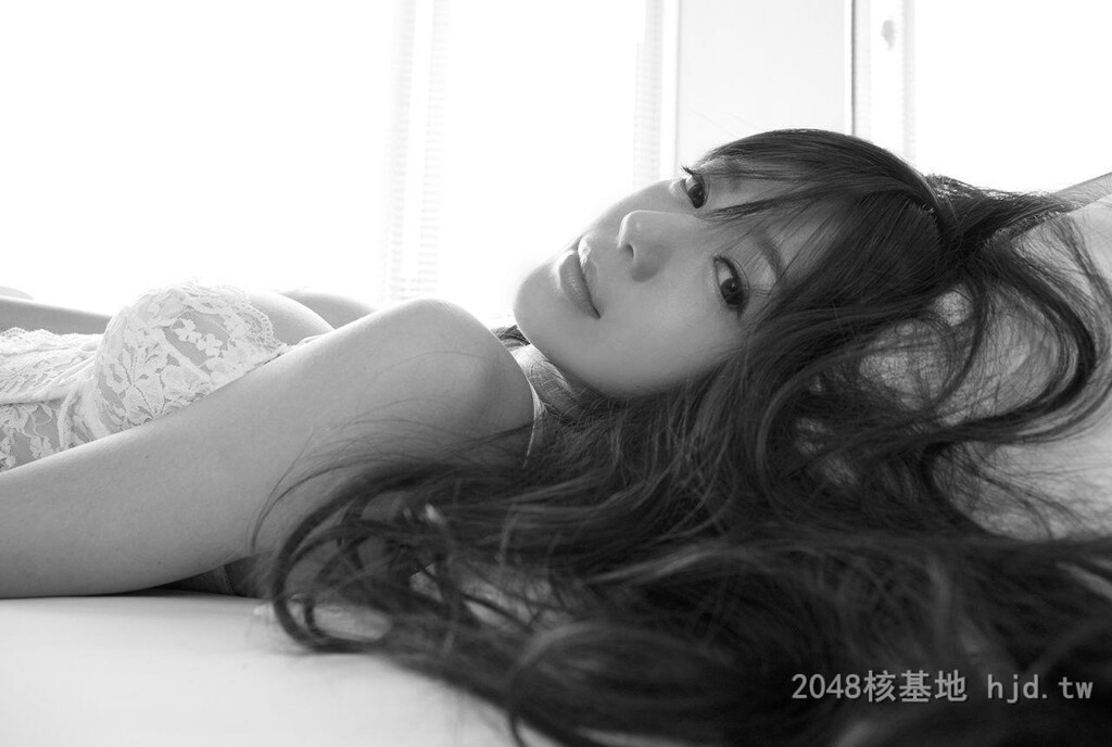 周韦彤MystiqueofAsia写真集[21P]第0页 作者:Publisher 帖子ID:236208 TAG:唯美图片,唯美清純,2048核基地